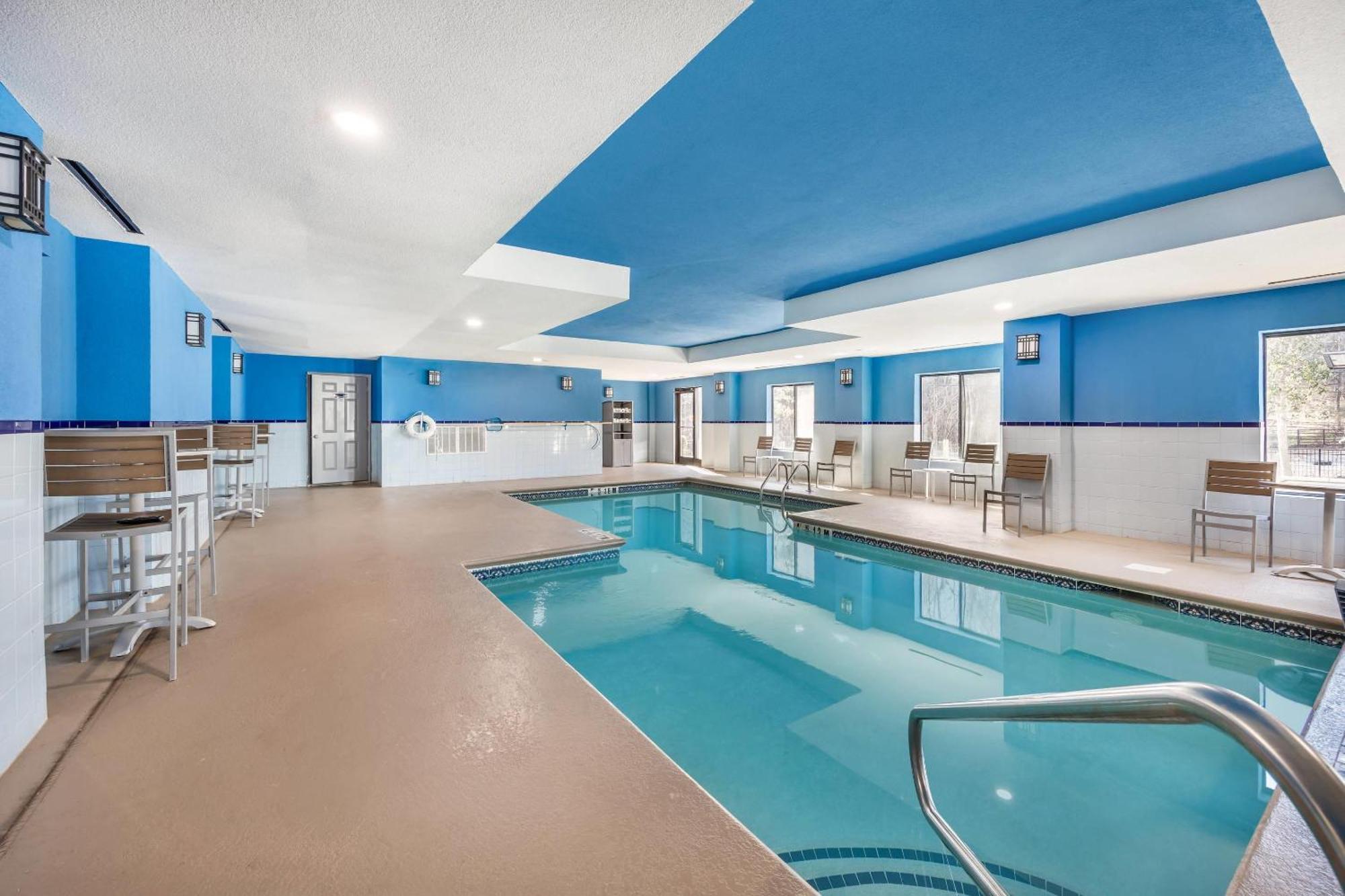 Comfort Inn & Suites Chattanooga West - Lookout Mountain Екстериор снимка