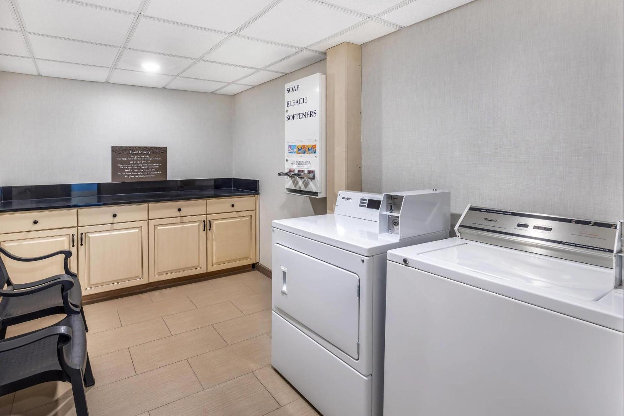 Comfort Inn & Suites Chattanooga West - Lookout Mountain Екстериор снимка